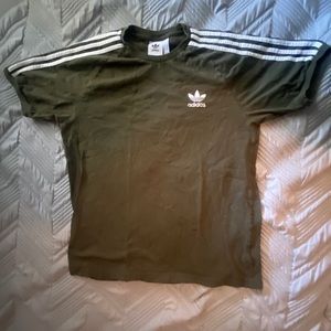 Adidas t shirt